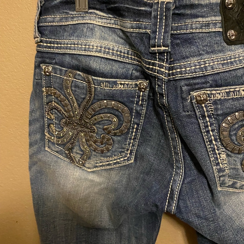 Miss Me Crop Denim Jeans Embellished Pockets JE6048C6 Size 29 - Picture 7 of 11